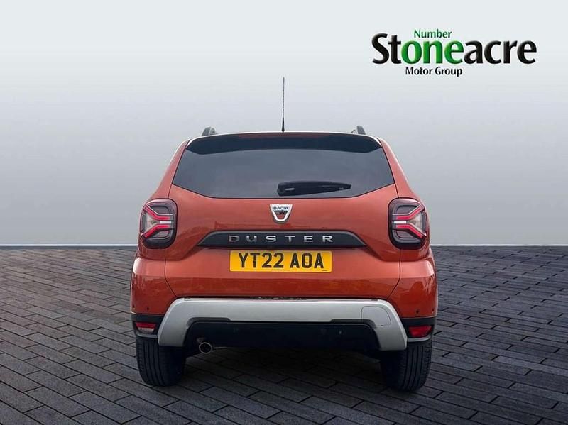 Used Dacia Duster Prestige 128 HP (94 kW) 2022 Orange SUV