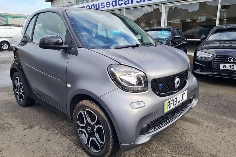 Used Smart ForTwo Electric Drive Premium 60 kW (82 HP) 2019 Black Coupe