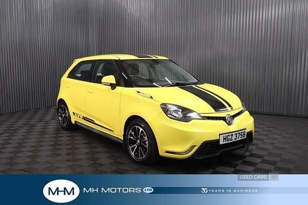 Yellow Used 2017 MG MG3 Hatchback | £4,495 (Fair price) - Image 1/4