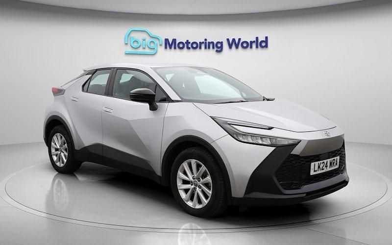 Silver Used 2024 Toyota C-HR SUV | £20,425 (Good price) - Image 1/4