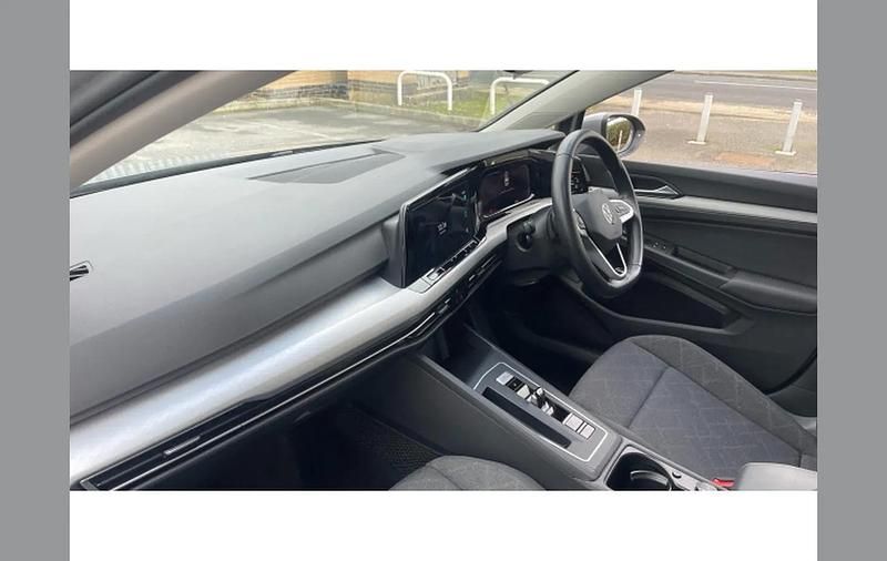 Used VW Golf VIII Life 147 HP (108 kW) 2023 Grey Hatchback