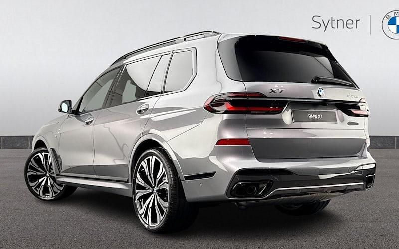 New BMW X7 M Sport 381 HP (280 kW) 2026 SUV