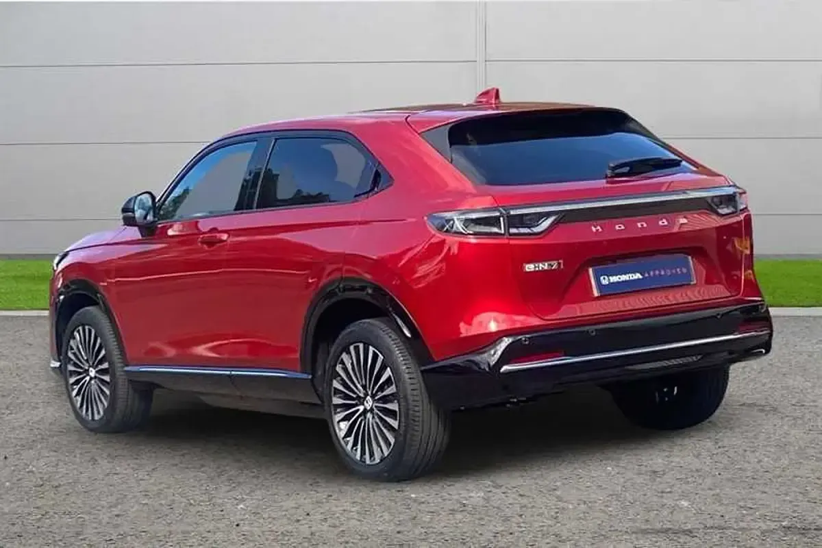 Used Honda e:Ny1 Elegance 150 kW (204 HP) 2024 Radiant red SUV