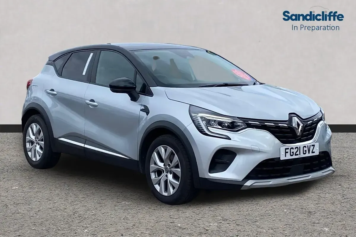 Used Renault Captur Iconic 140 HP (102 kW) 2021 SUV