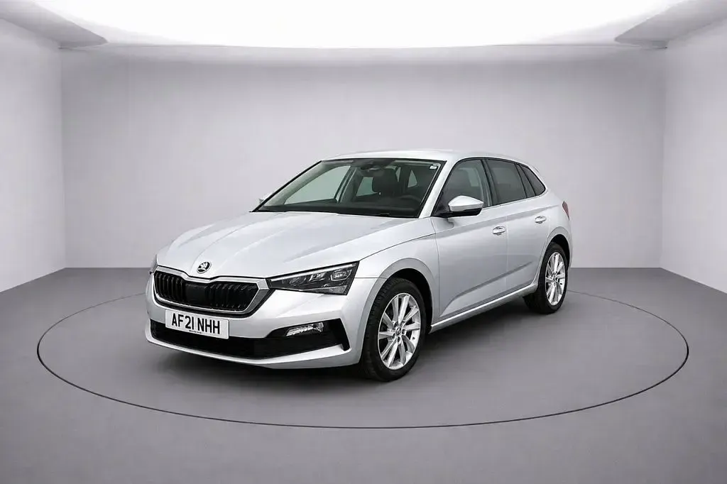 Used Skoda Scala SE L 150 HP (110 kW) 2021 Silver Hatchback