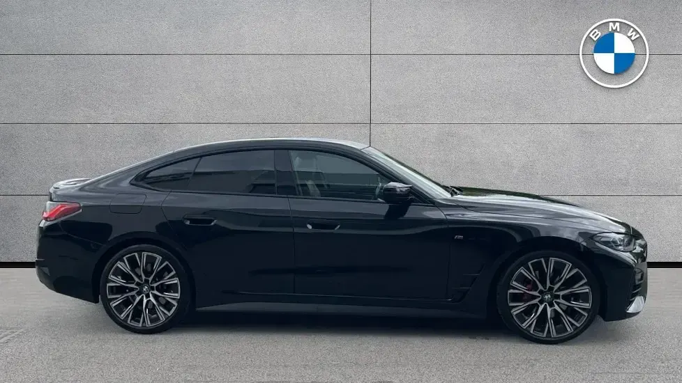 Used BMW M440 Comfort Edition 369 HP (271 kW) 2021 Black Sedan