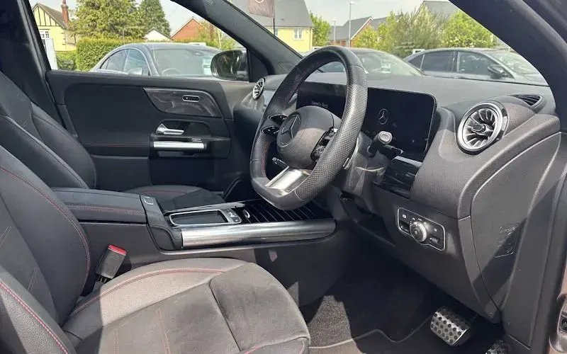 Used Mercedes GLA200 AMG line 163 HP (119 kW) 2024 Grey SUV