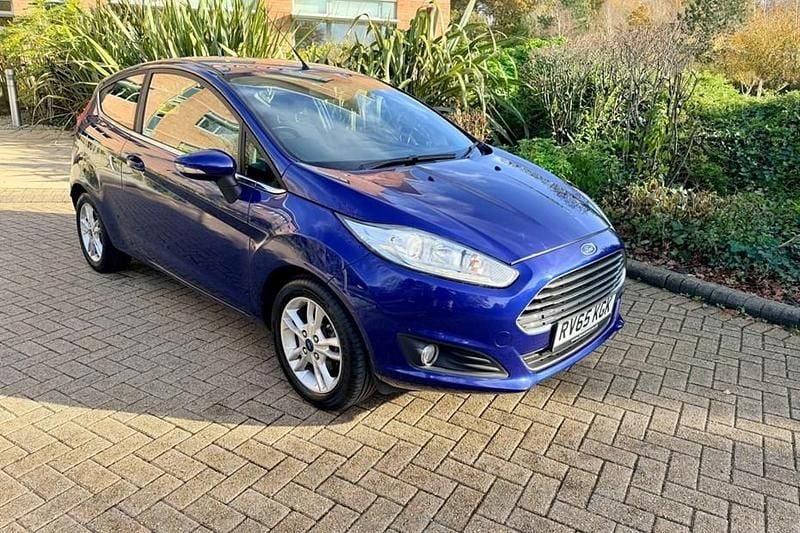 Blue Used 2015 Ford Fiesta Zetec Hatchback | £3,494 (Good price) - Image 1/1