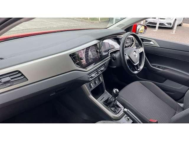 Image 2/4