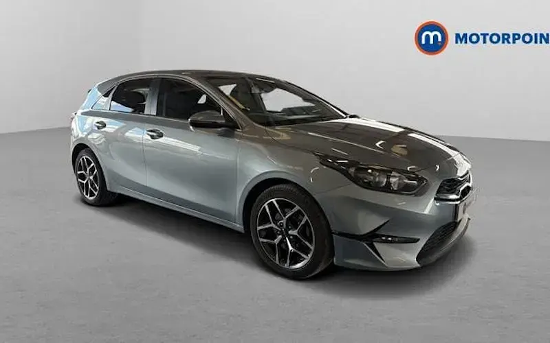 Used Kia Ceed 160 HP (117 kW) 2023 Hatchback