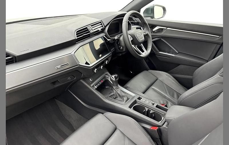 Used Audi Q3 S-Line 150 HP (110 kW) 2025 Grey SUV