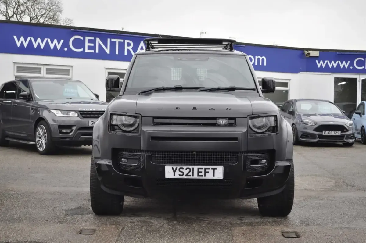 Usado Land Rover Defender 2021 Preto SUV