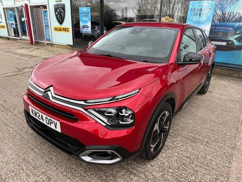 Used Citroën C4 X PureTech 127 HP (93 kW) 2024 Red SUV