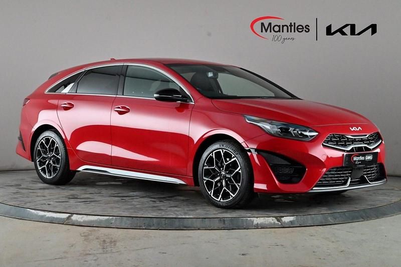Used Kia ProCeed GT-Line 158 HP (116 kW) 2024 Red Estate
