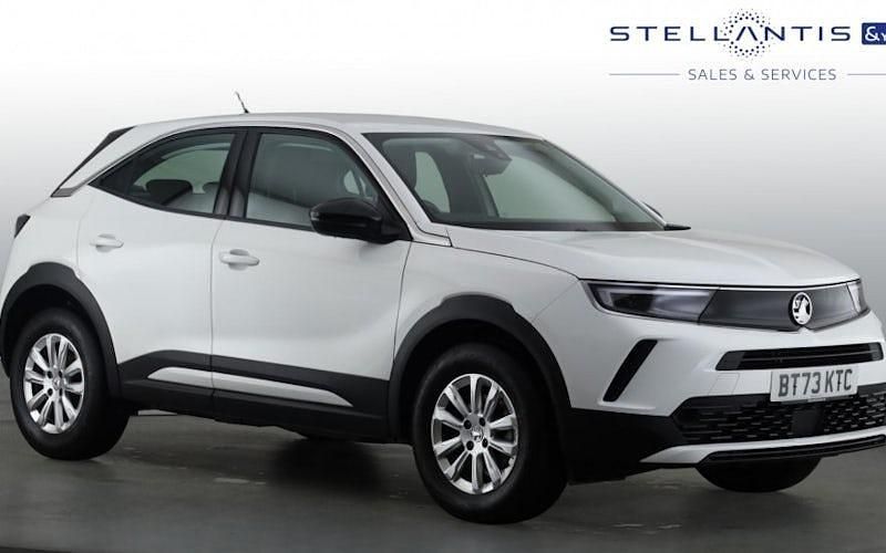 White Used 2023 Vauxhall Mokka Design Edition SUV | £14,229 (Good price) - Image 1/4
