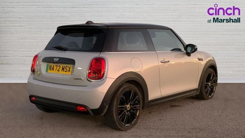 Used Mini Cooper S Level 2 135 kW (184 HP) 2022 Silver Hatchback