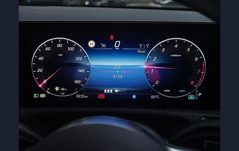 Used Mercedes CLA180 Sport Edition 134 HP (98 kW) 2025 White Sedan