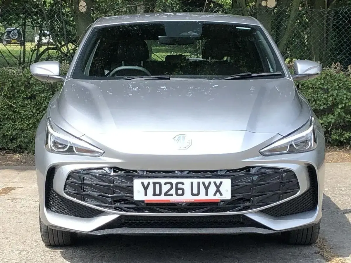 New MG MG3 SE 194 HP (142 kW) 2026 Silver Hatchback
