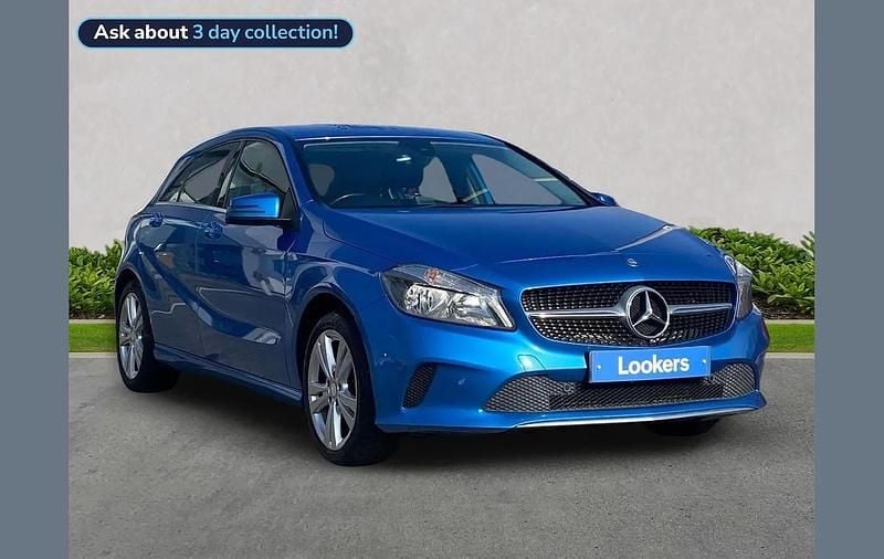 Used Mercedes A180 Executive 109 HP (80 kW) 2017 Blue Hatchback