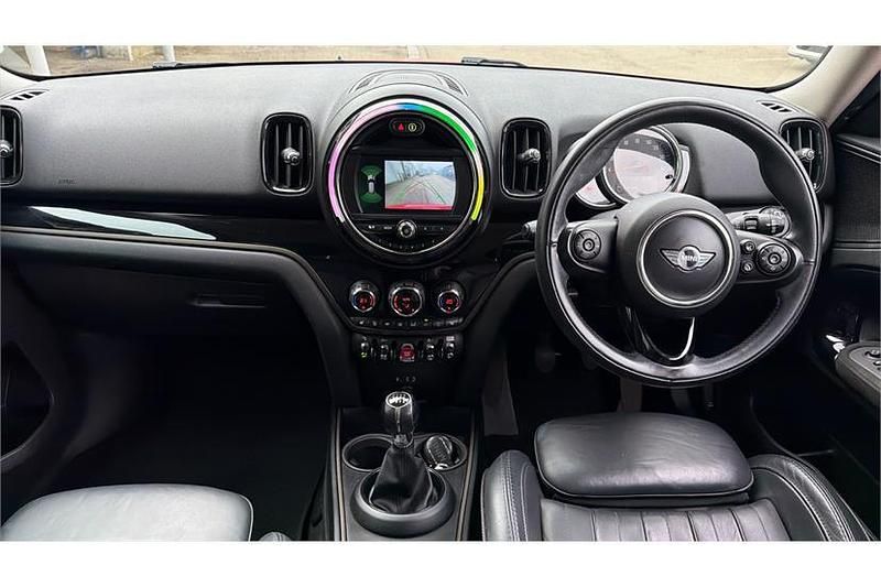 Used Mini Cooper Countryman 136 HP (100 kW) 2018 Red SUV