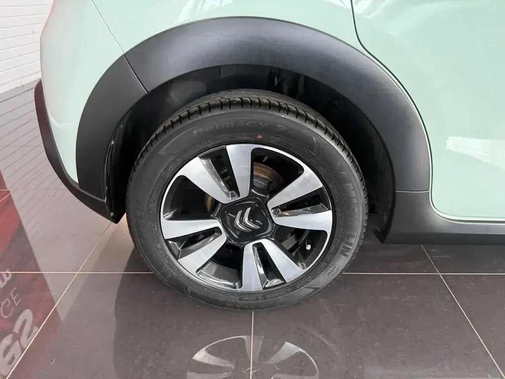 Gebraucht Citroën C3 Flair 82 PS (60 kW) 2018 Grün Kleinwagen