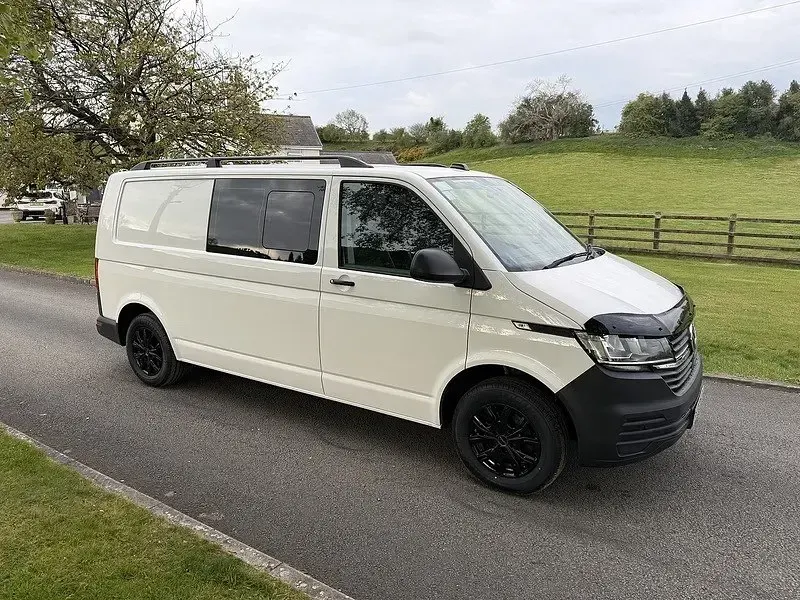 Second-hand VW Transporter Startline 150 CP (110 kW) 2021 Alb Van