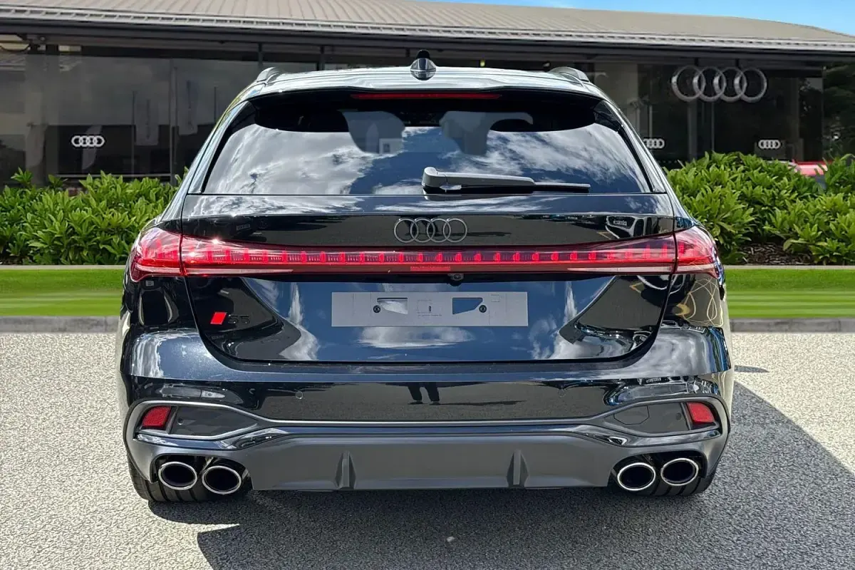 New Audi S5 Black Edition 362 HP (266 kW) 2026 Black Estate