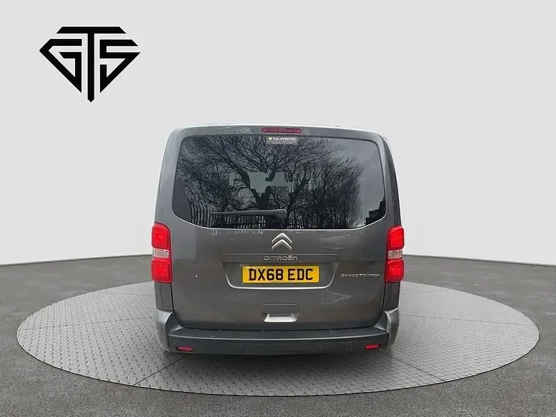 Używany Citroën Spacetourer 2024 Szary Minivan