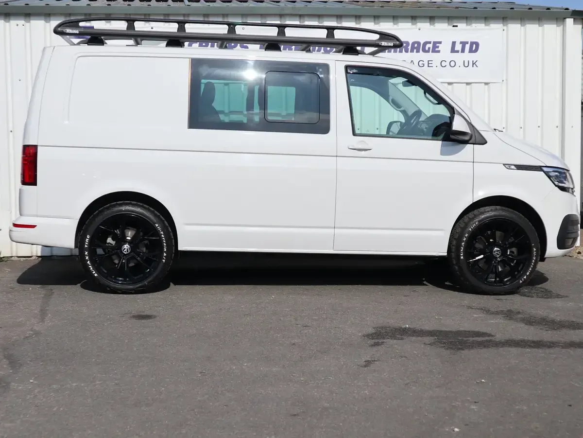 Used VW T7 Highline 2024 White Van