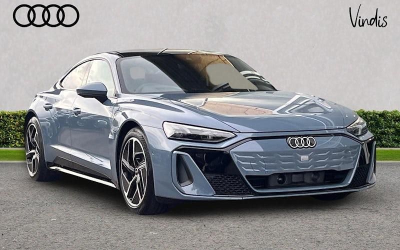 New 2025 Audi e-tron GT quattro Sedan | £88,408 (A bit pricey) - Image 1/4