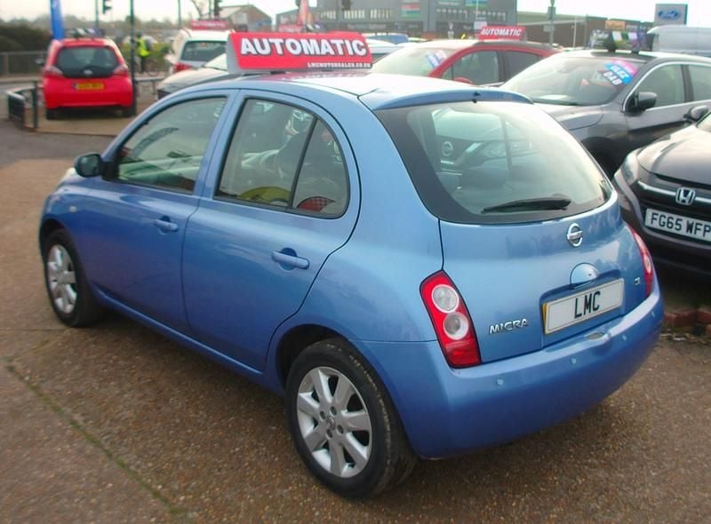 Used Nissan Micra SE 80 HP (58 kW) 2004 Blue Hatchback
