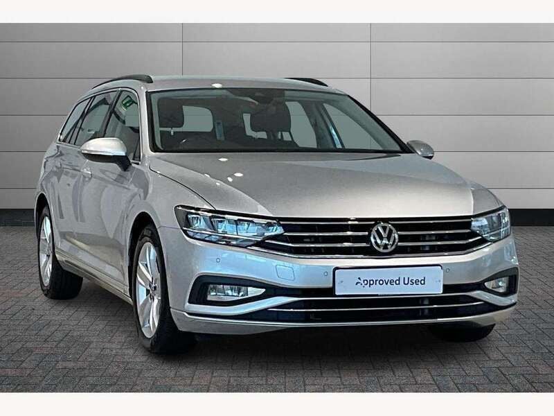 Silver Used 2019 VW Passat SE Estate | £14,795 (Fair price) - Image 1/4