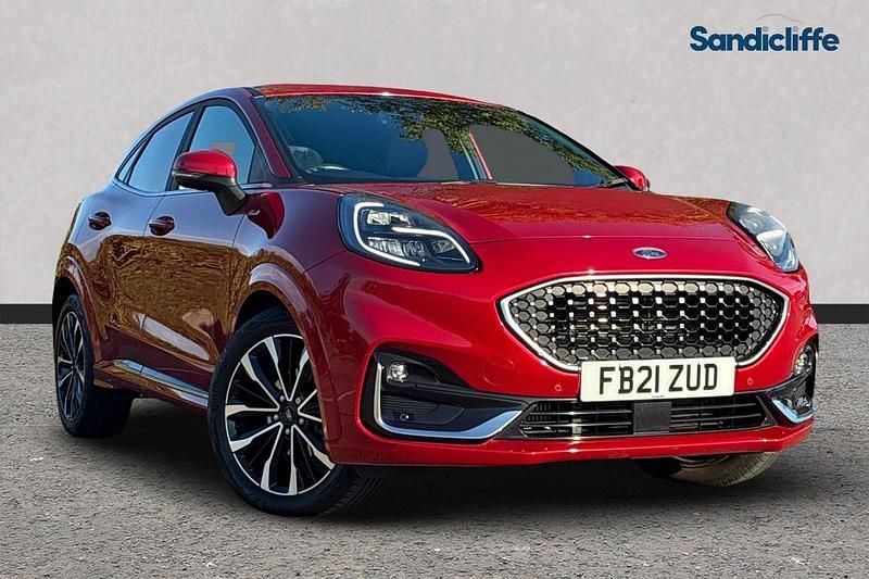Fantastic red (exclusive paint) Used 2021 Ford Puma Gen-E Hatchback | £16,914 (Fair price) - Image 1/4