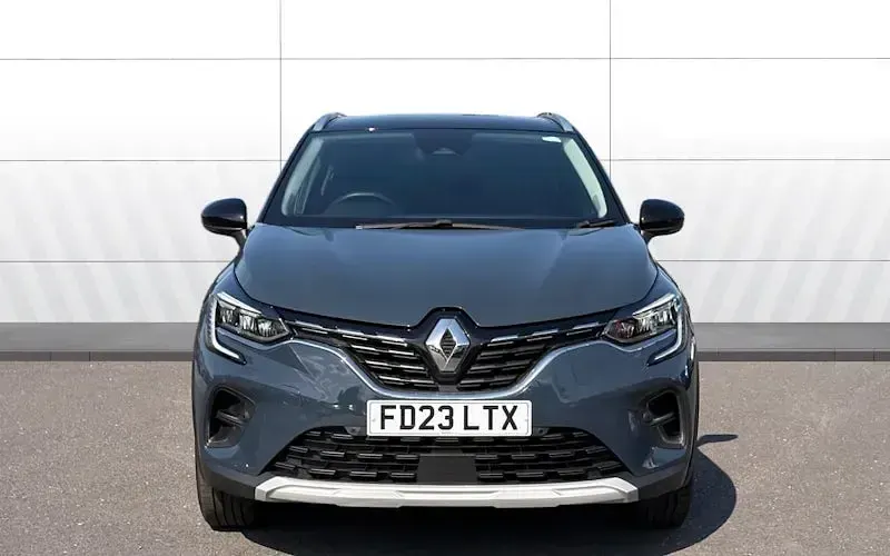 Gebraucht Renault Captur Techno 143 PS (105 kW) 2023 Schwarz SUV