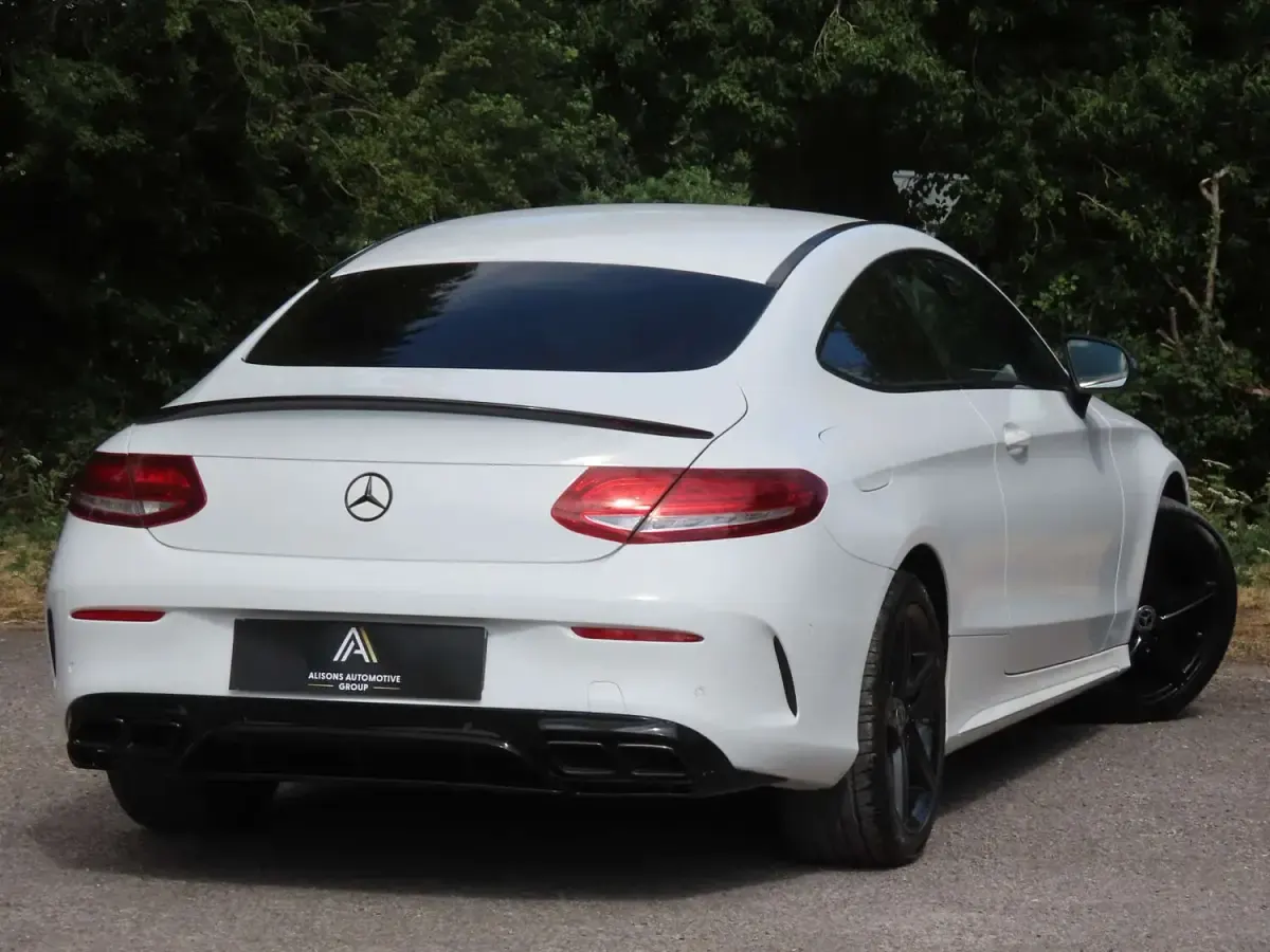 Used Mercedes C220 AMG line 2017 White Coupe