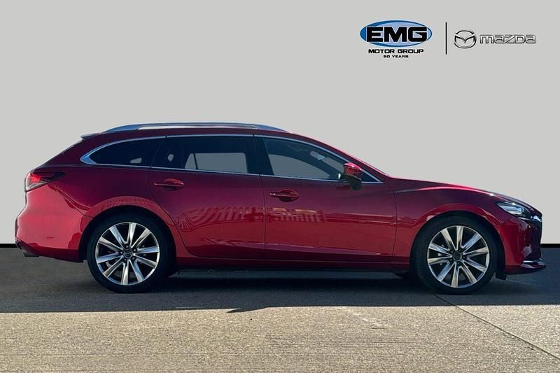 Used Mazda 6 Inclusive 194 HP (142 kW) 2022 Red Estate