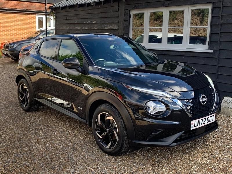 Black Used 2023 Nissan Juke N-Connecta SUV | £15,250 (Good price) - Image 1/4