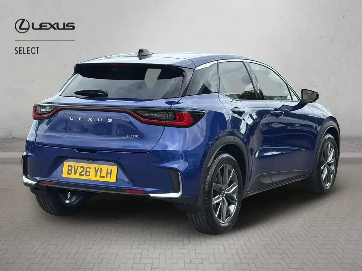 New Lexus LBX 136 HP (100 kW) 2026 SUV