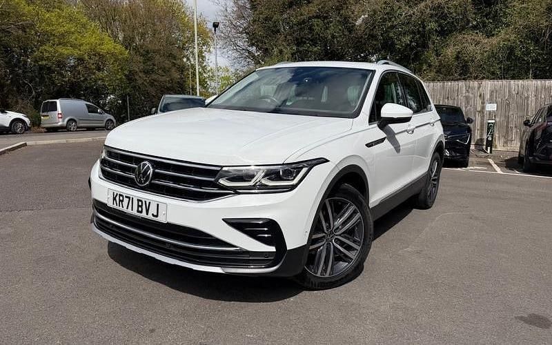 Begagnad VW Tiguan Elegance 150 HK (110 kW) 2023 SUV