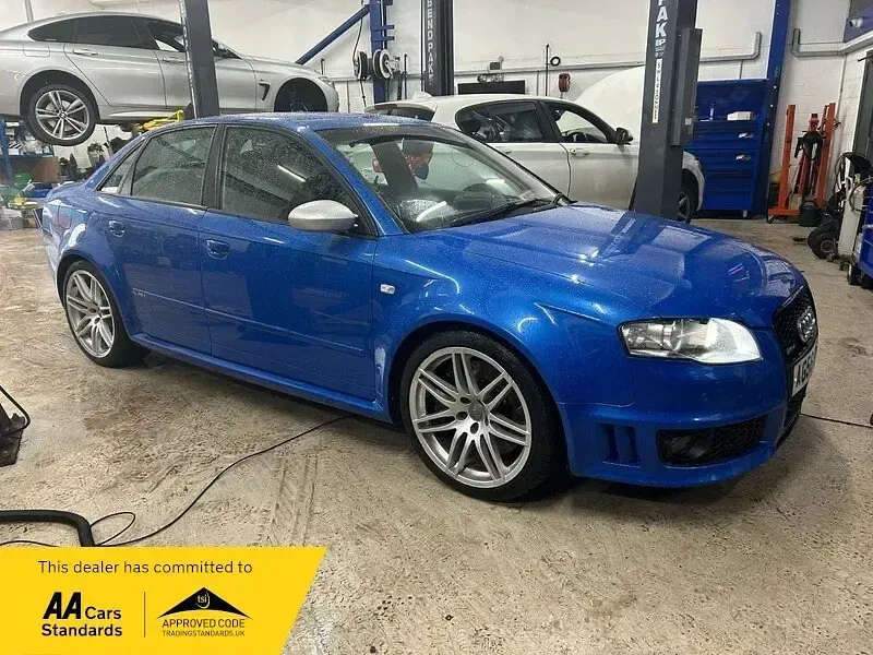 Used Audi RS4 420 HP (308 kW) 2006 Blue Sedan