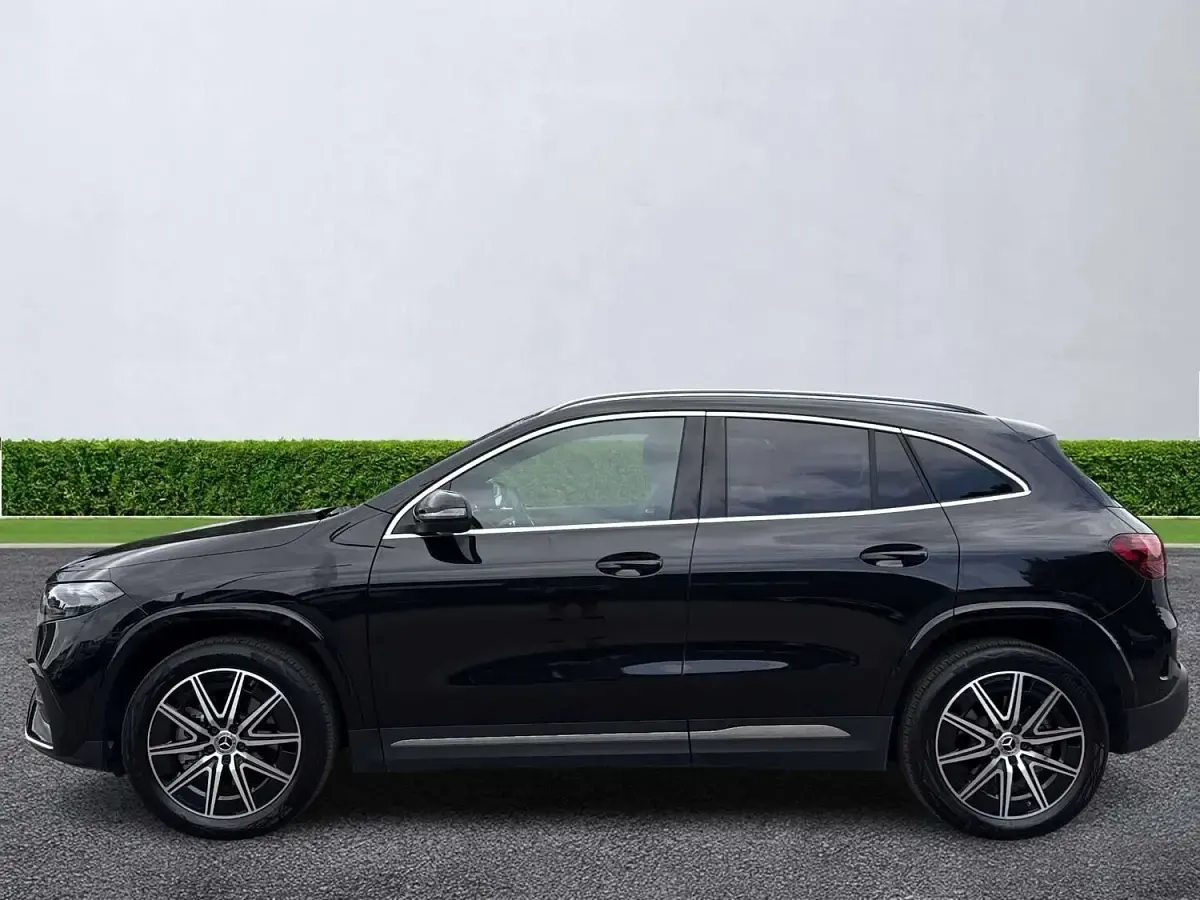 Used Mercedes EQA300 Executive 167 kW (228 HP) 2025 Black SUV