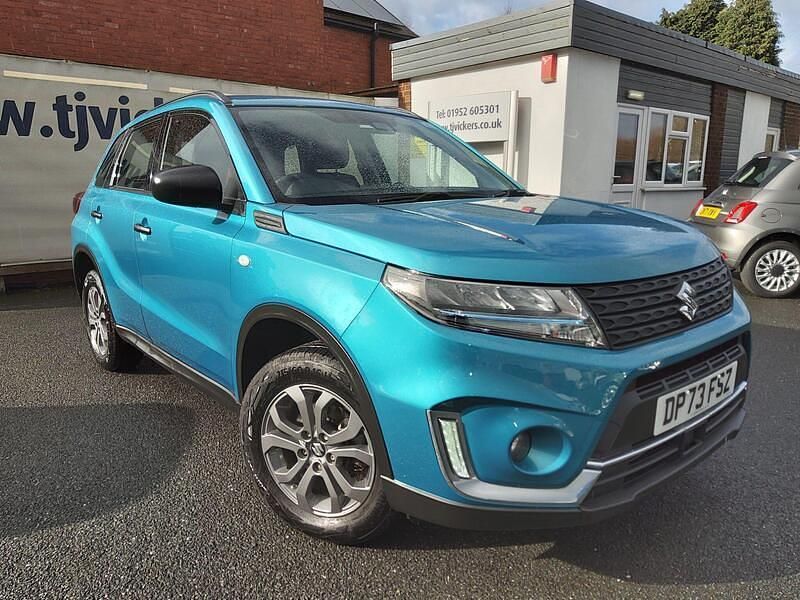 Used Suzuki Vitara 2024 Atlantis turquoise SUV