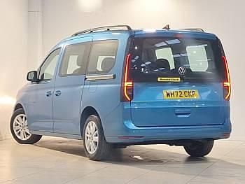 Used VW Caddy Maxi Life 122 HP (89 kW) 2022 Blue MPV