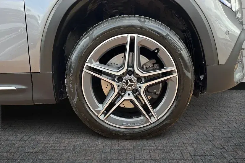 Used Mercedes GLB200 AMG line 161 HP (118 kW) 2022 Grey SUV