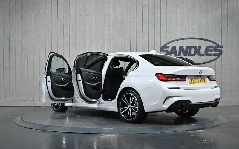 Used BMW 330e M Sport 292 HP (214 kW) 2020 White Sedan