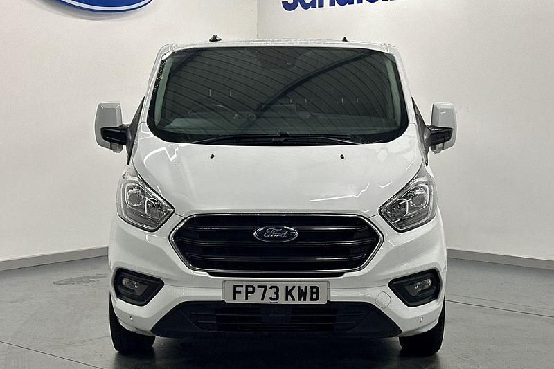Used Ford Transit Custom Limited 131 HP (96 kW) 2023 White Van