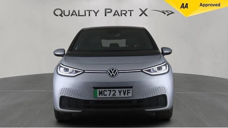 Used VW ID.3 Pro Performance 150 kW (204 HP) 2023 Silver Hatchback