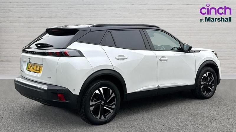 Used Peugeot e-2008 GTi 100 kW (136 HP) 2021 White SUV