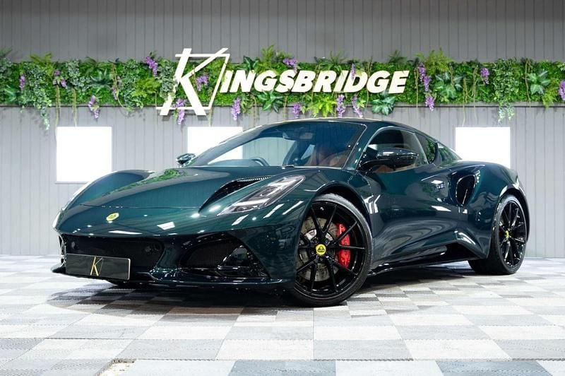 Used Lotus Emira 404 HP (297 kW) 2023 Green Coupe