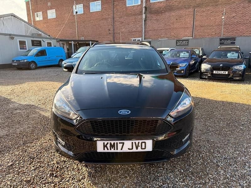 Begagnad Ford Focus ST-Line 125 HK (91 kW) 2017 Svart Kombi